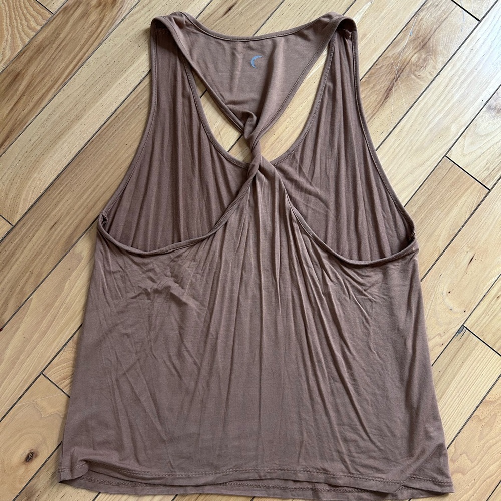 Casual Brown Twist-Back Tank Top